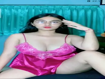 Sri Ayu Tarisa Live Desahan Maut